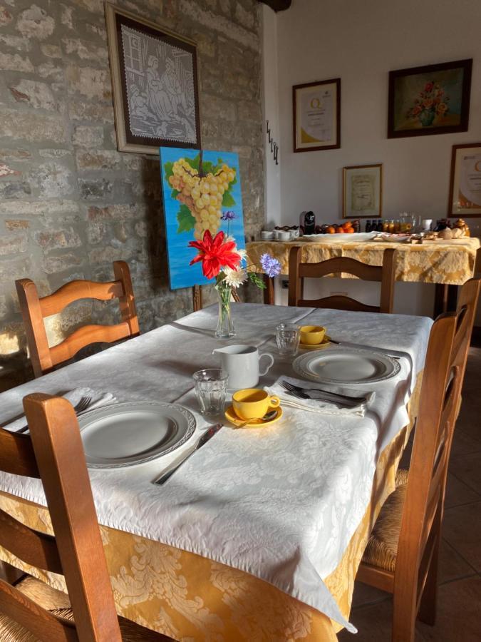 Agriturismo Pian Del Duca Vesime Luaran gambar